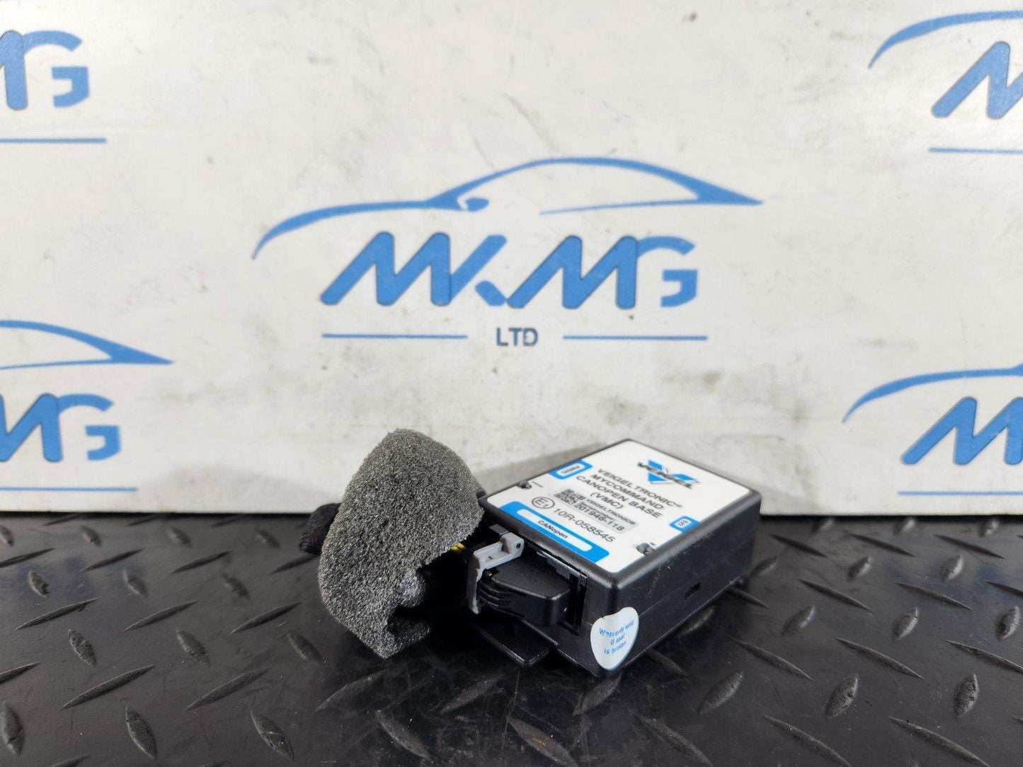 19-ON MERCEDES BENZ B CLASS W247 Veigel Tronic MyCommand CANOpen Base (VMC)