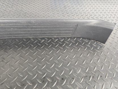 11-19 MERCEDES BENZ ML W166 GENUINE FRONT LEFT UNDERDOOR TRIM A1666801735