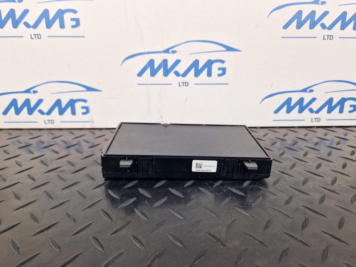 18-ON MERCEDES BENZ A CLASS W177 TELEMATIC CONTROL MODULE A1679008309