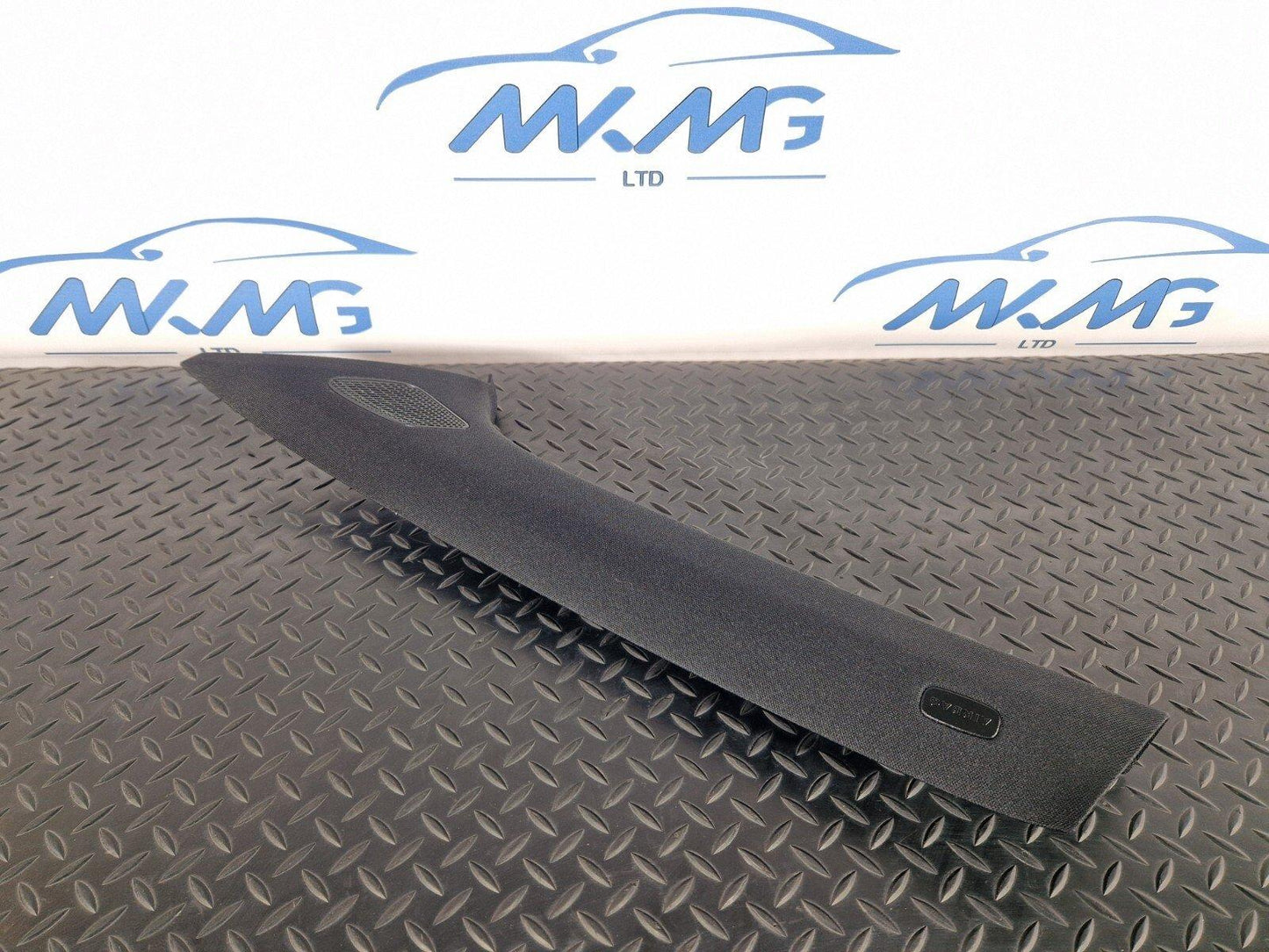 19-ON MERCEDES B CLASS W247 FRONT LEFT A PILLAR TRIM & SPEAKER A2476900100