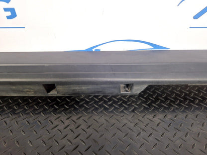 2019-ON  LAND ROVER DISCOVERY L550 LCI RIGHT O/S SKIRT IN BLACK FK72-10154-AE