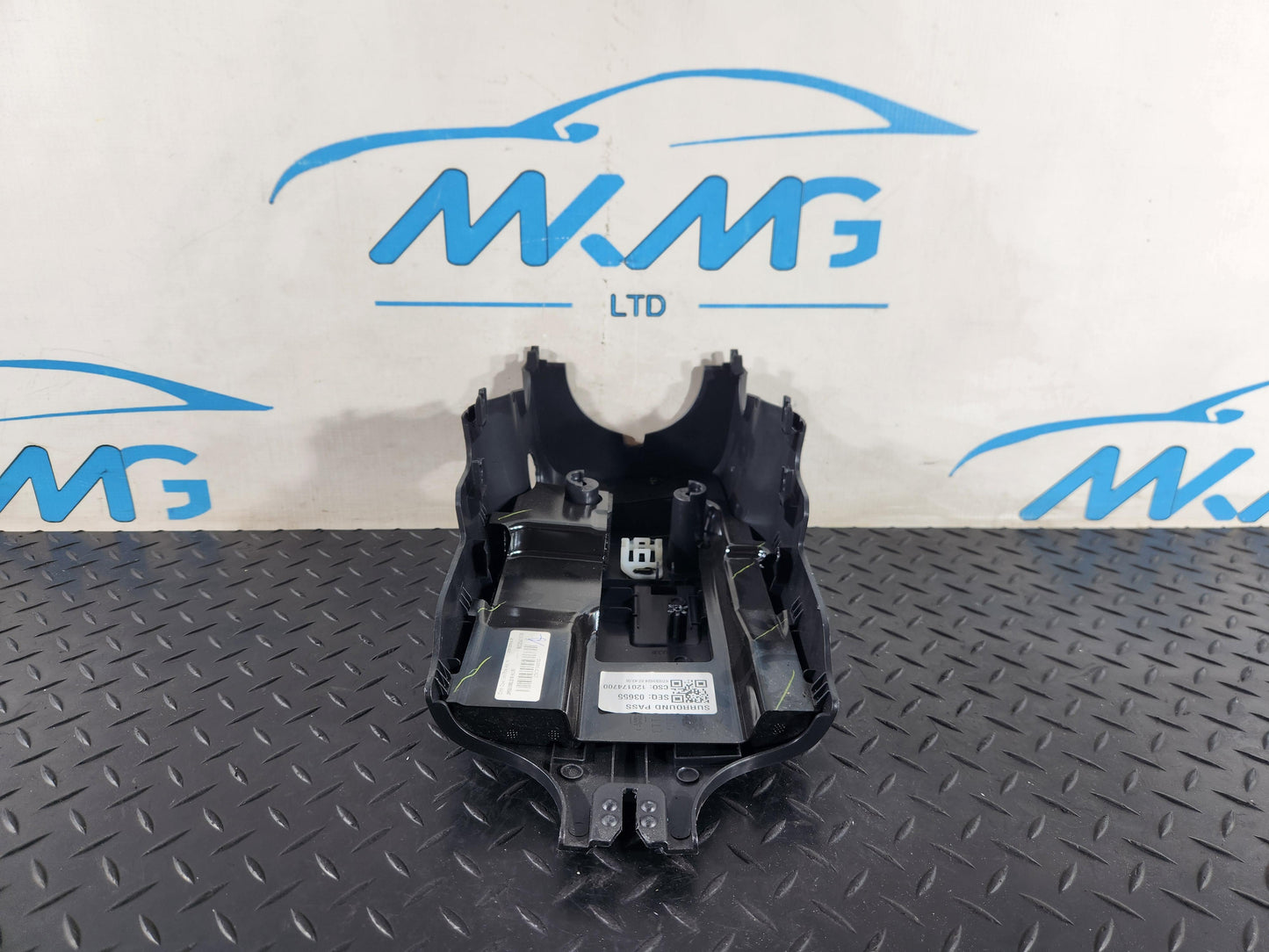 Land Rover Range Rover Evoque L551 SUV Lower Steering Cowling Cover P8D2-3F900-B