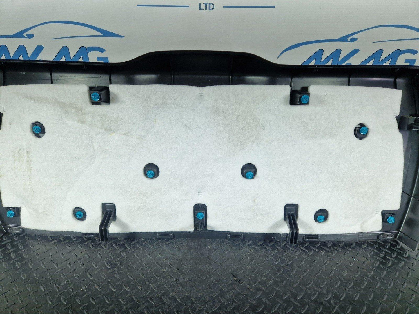 12-18 MERCEDES BENZ B-CLASS W246 OEM REAR BOOT TAILGATE TRIM A2467400070