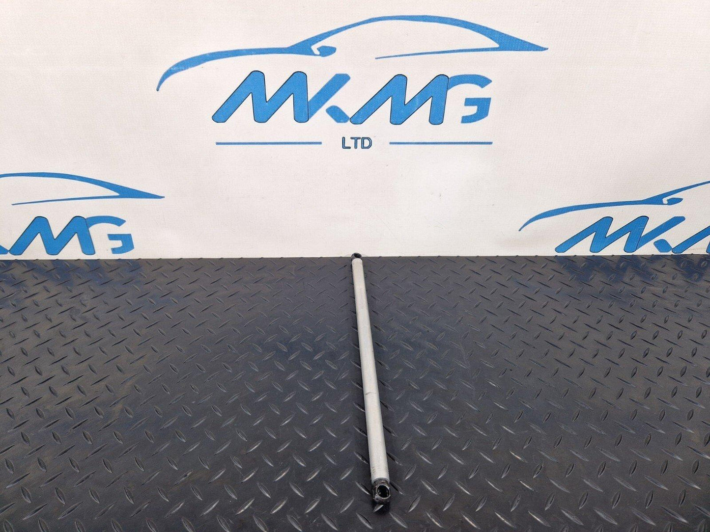 10-18 AUDI A7 4G S-LINE TAILGATE BOOT LID HINGE GAS STRUT RIGHT SIDE 4G8827858S