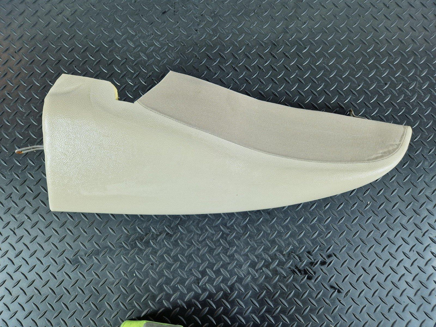 14-21 MERCEDES C CLASS W205 LEFT PASSENGER SIDE LEATHER BEIGE BOLSTER 5504251017