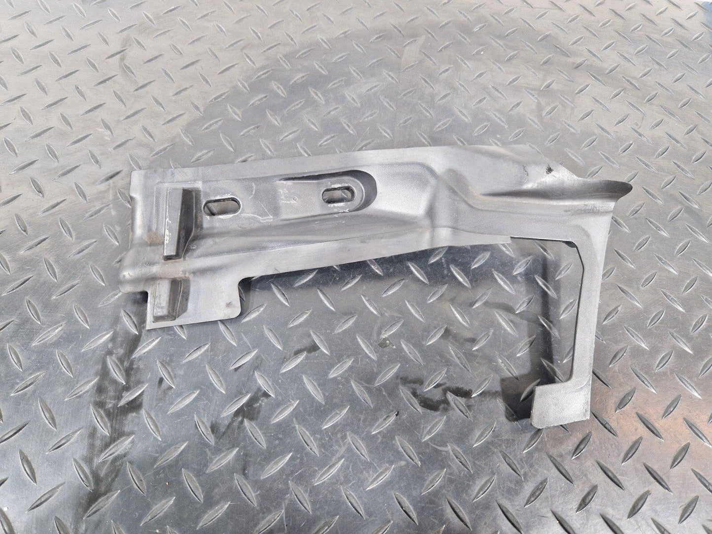 14-23 MERCEDES VITO W447 RIGHT SIDE WATER DEFLECTOR COVER TRIM A4478842674