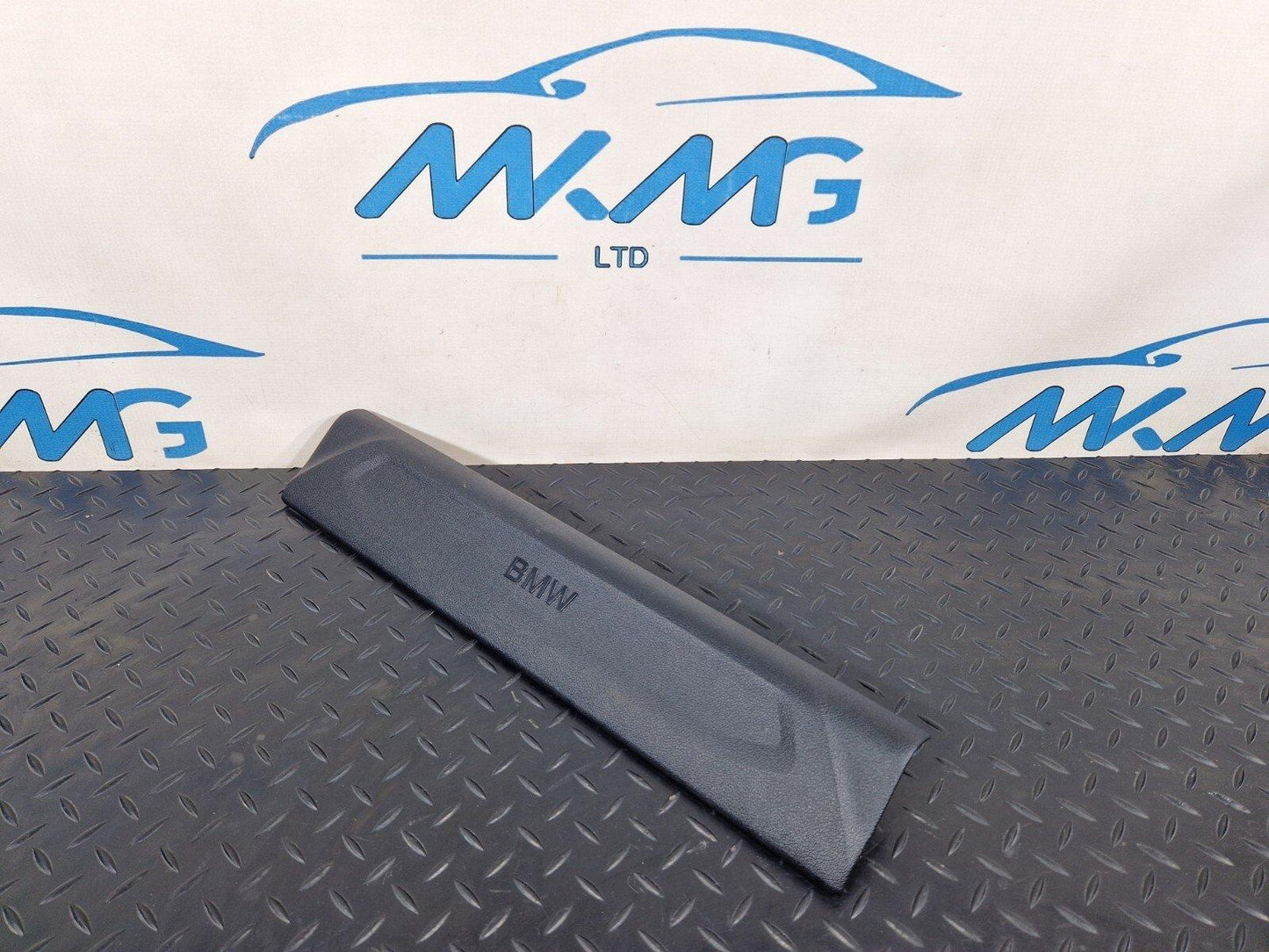 20-24 BMW 1 SERIES F40 DASHBOARD LOWER TRIM PANEL 7444937