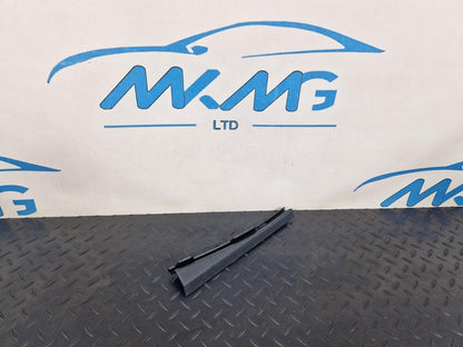 16-19 AUDI A4 B9 GENUINE RIGHT DRIVER SIDE A PILLAR BRACKET 8W0868204