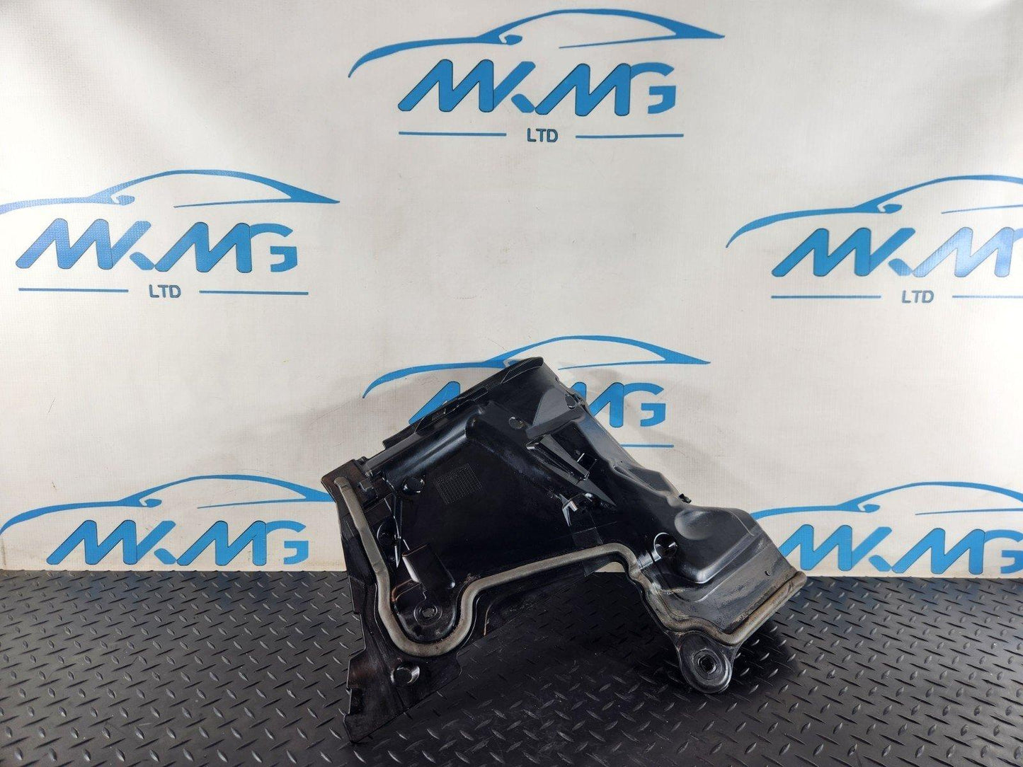 16-22 MERCEDES BENZ X253 ENGINE BAY SOUND ISOLATION LEFT COVER A2536208100