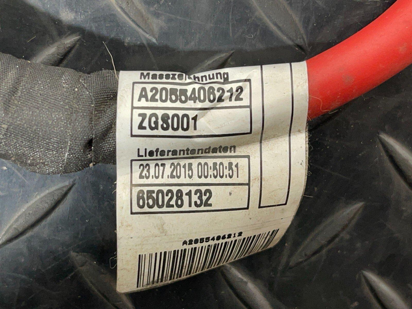 14-21 MERCEDES BENZ C300h W205 GENUINE POSITIVE BATTERY CABLE A2055406212