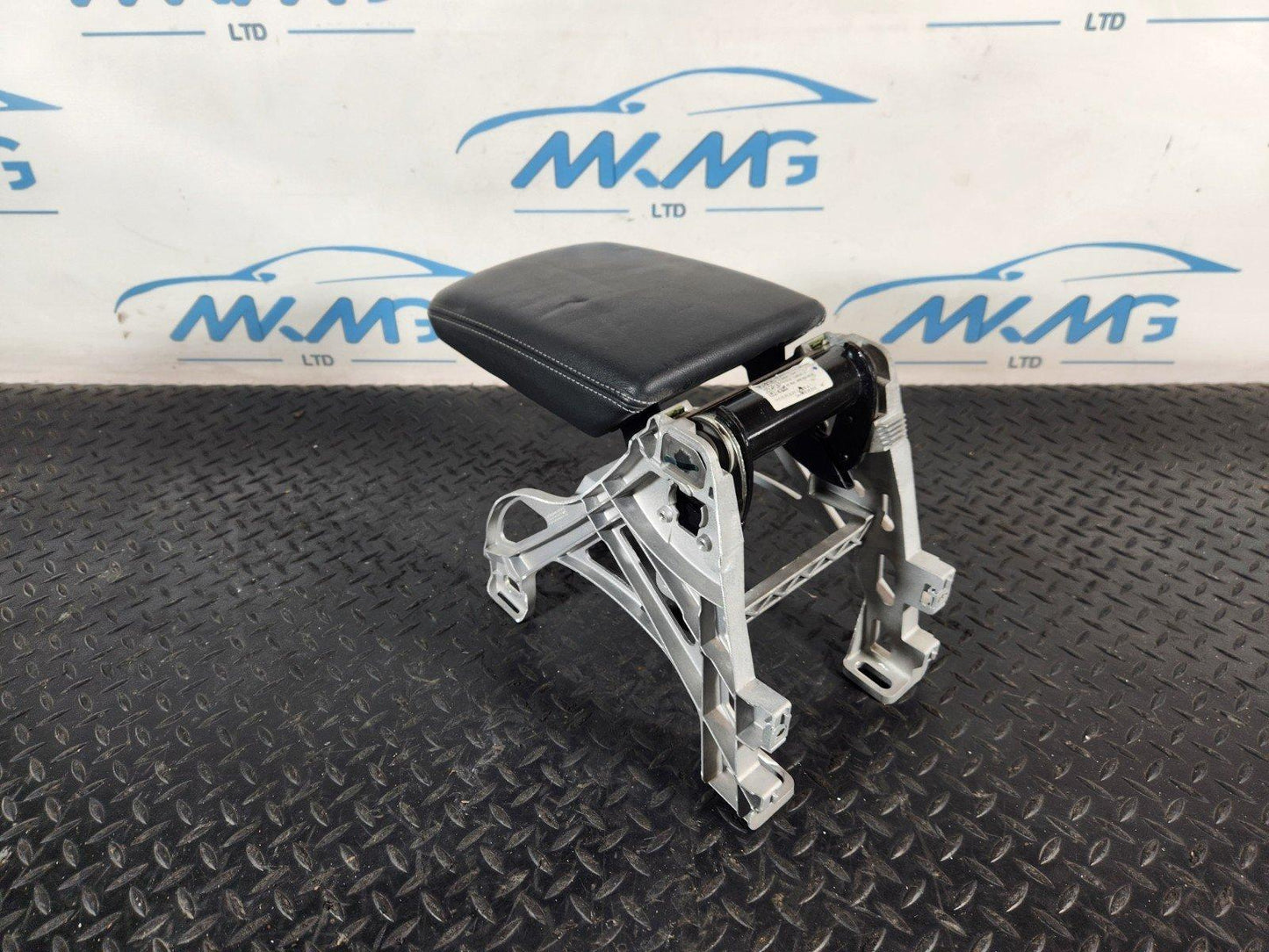 AUDI A5 F5 GENUINE CENTRE CONSOLE ARM REST 8W0864283A