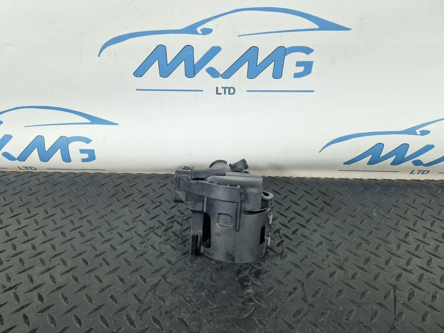 06-14 MERCEDES BENZ SPRINTER W906 2.1 FUEL FILTER HOUSING A6512006000