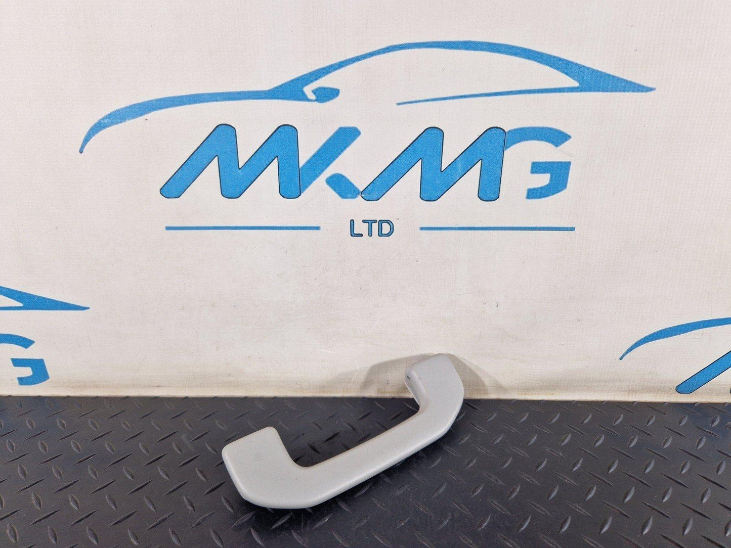 11-19 MERCEDES BENZ ML W166 GENUINE GRAB HANDLE SET x4 A1669067001 A1668100254