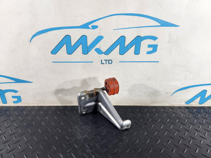 Land Rover Range Rover Evoque L551 SUV Exhaust Pipe Holder & Gasket EJ735A262AA