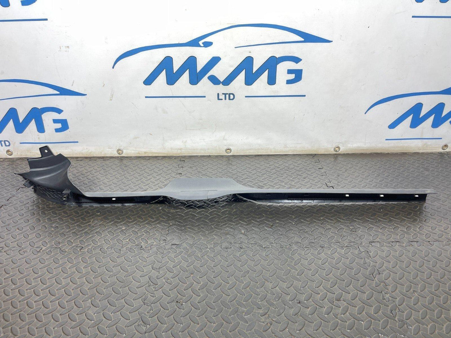 17-20 VW GOLF MK7.5 Door Left Interior Sill Trim 5G4853371C 5G4853369