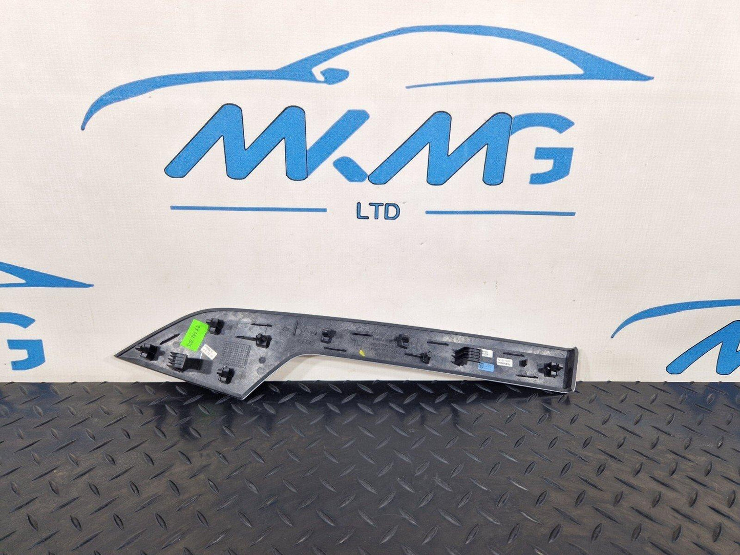 16-19 AUDI A4 B9 GENUINE REAR LEFT PASSENGER DOOR CARD TRIM 8W0867419