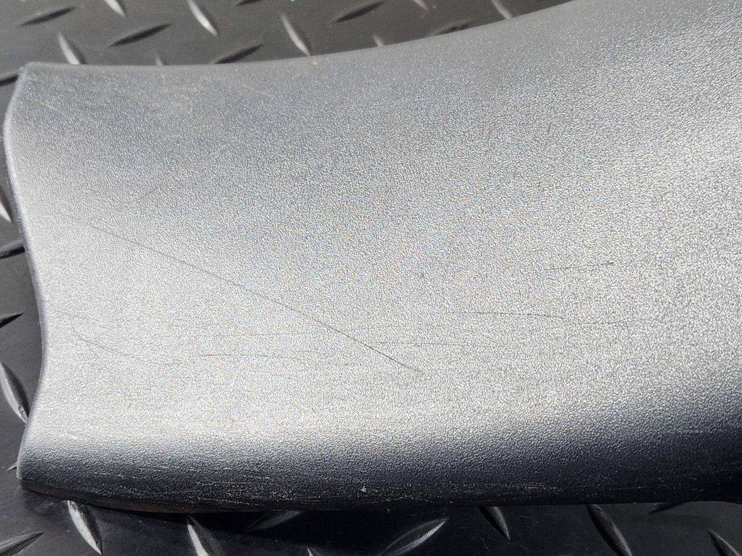 13-23 RANGE ROVER SPORT L494 O/S DRIVER SIDE RIGHT B PILLAR TRIM CPLA31056A