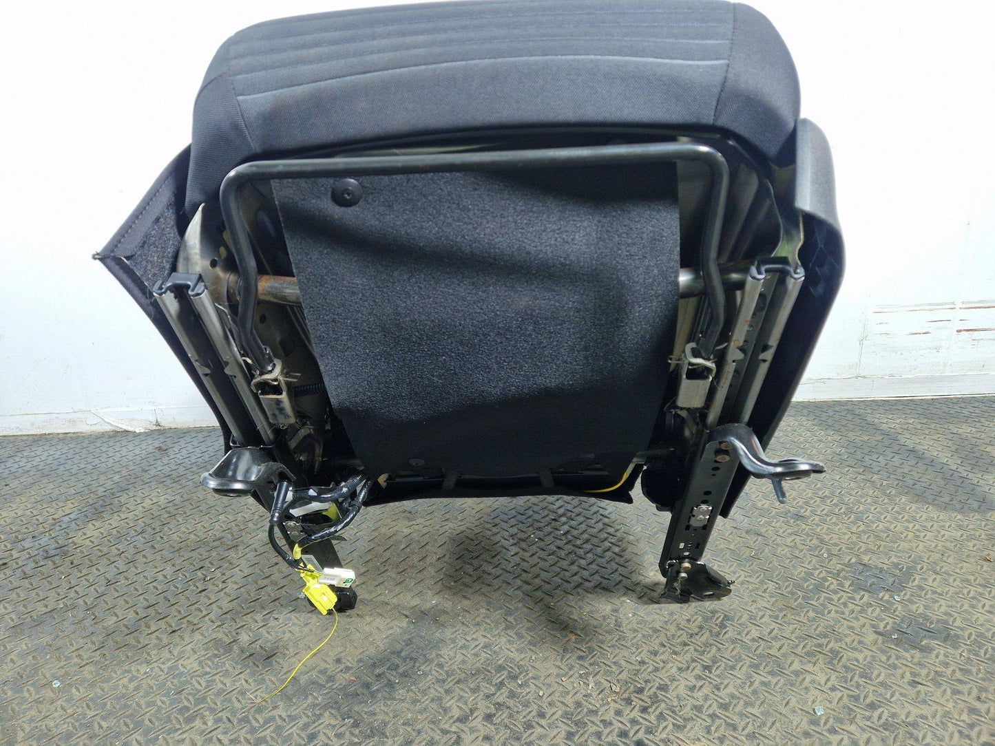 Toyota Yaris P130 Hatchback Genuine Front Left Passenger N/S Seat