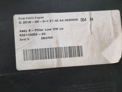 2016 MERCEDES BENZ VITO FURGON W447 GENUINE LEFT SIDE B PILLAR TRIM A4476906325
