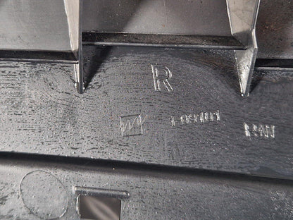19-ON MERCEDES BENZ B CLASS W247 REAR RIGHT INNER DOOR SILL TRIM A2476909600