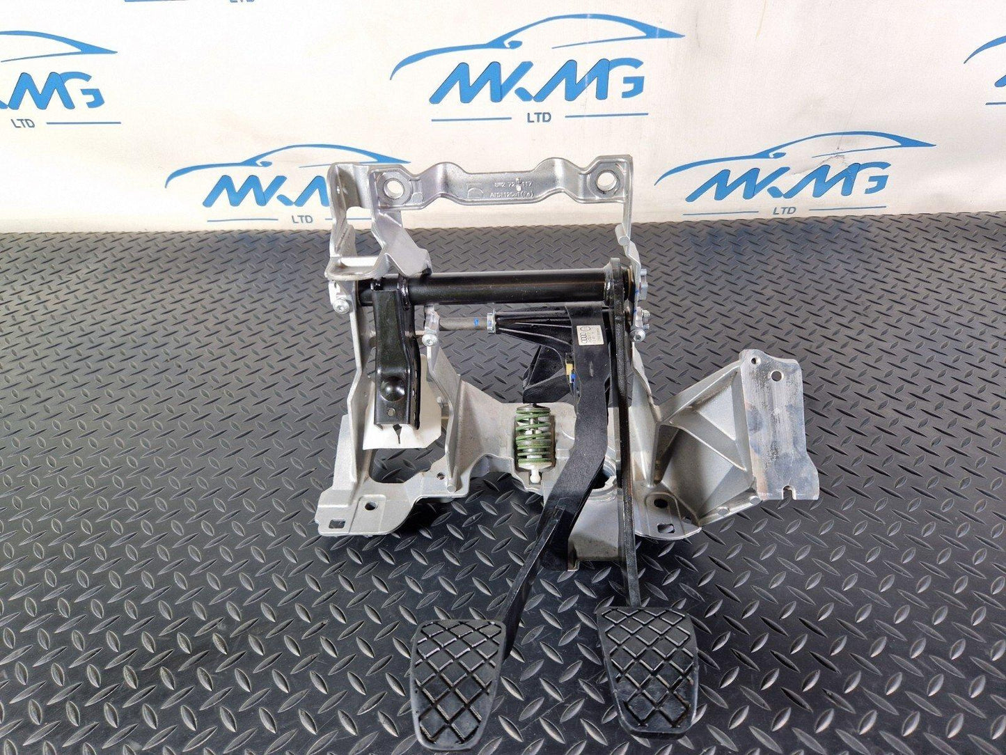 16-24 AUDI A5 F5 COUPE OEM BRAKE AND CLUTCH PEDAL BOX ASSEMBLY 8W2721140