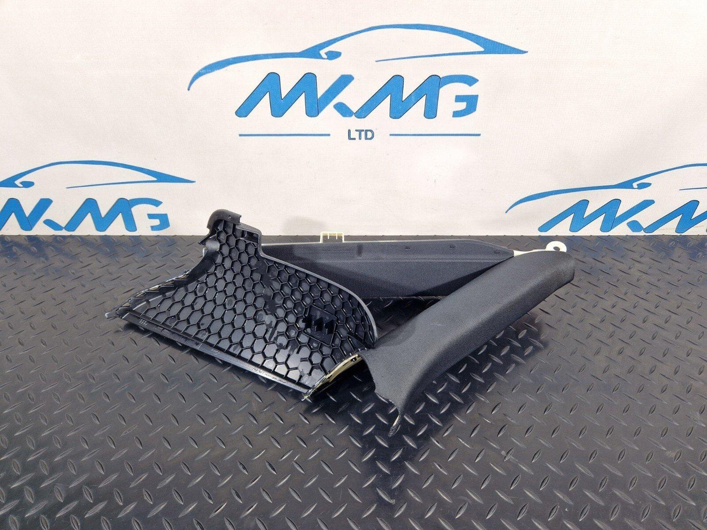 12-18 AUDI A6 C7 GENUINE LEFT PASSENGER SIDE C-PILLAR TRIM COVER 4G5867287