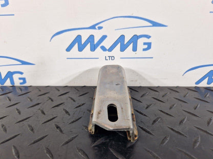 19-ON RANGE ROVER EVOQUE L551 EXHAUST HANGER BRACKET K8D25K291BB