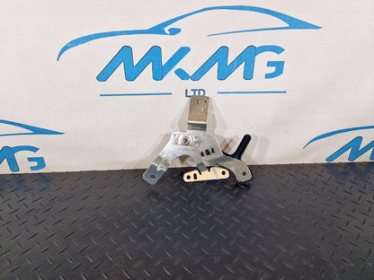 16-22 BMW X1 F48 GENUINE BELT ADJUSTMENT MOUNT 34184652