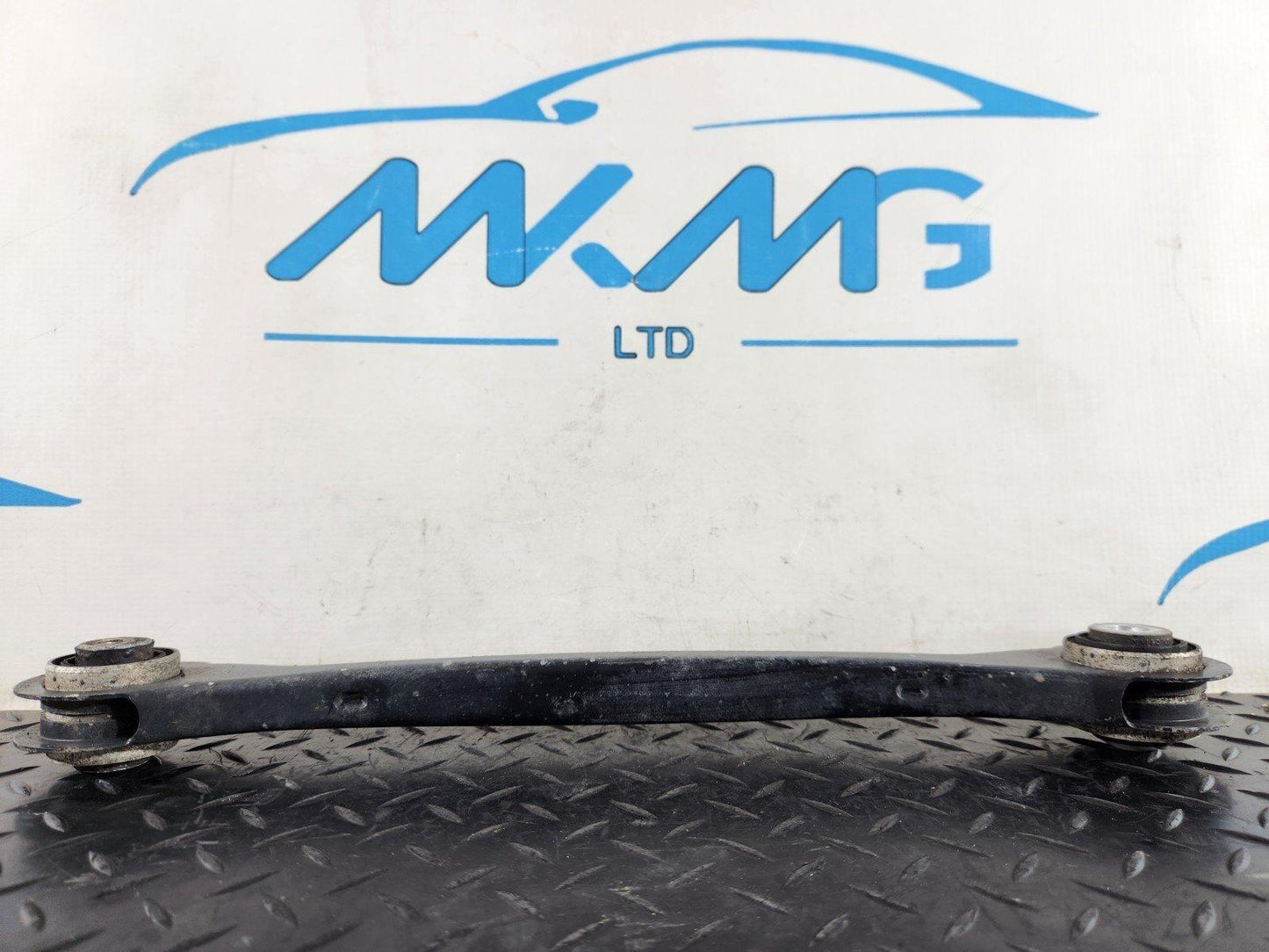 16-20 AUDI Q7 4M GENUINE OEM REAR RIGHT O/S LOWER CONTROL ARM 4M0505292D