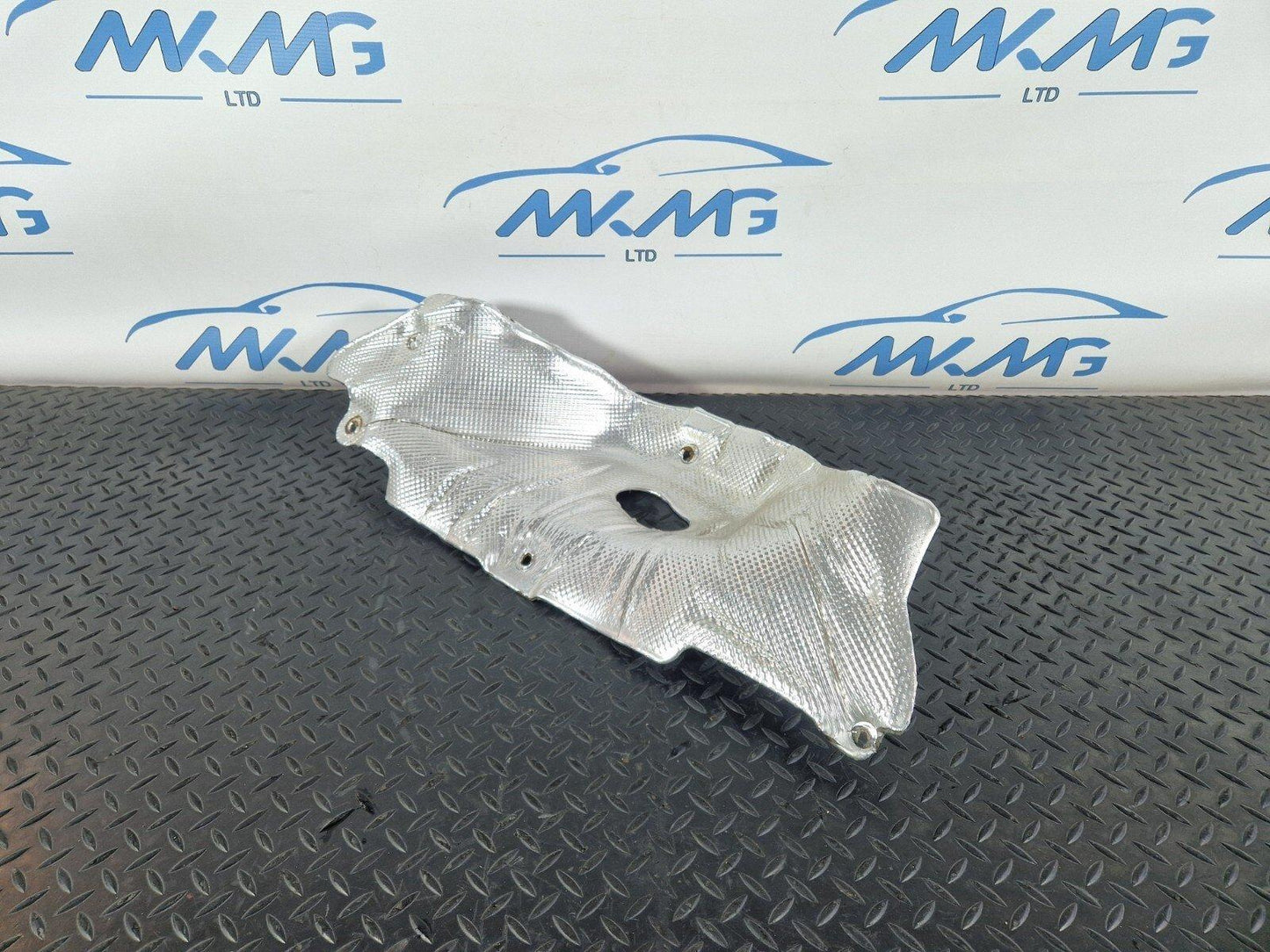 16-19 AUDI A4 B9 OEM THERMAL PROTECTION 8W0863829E
