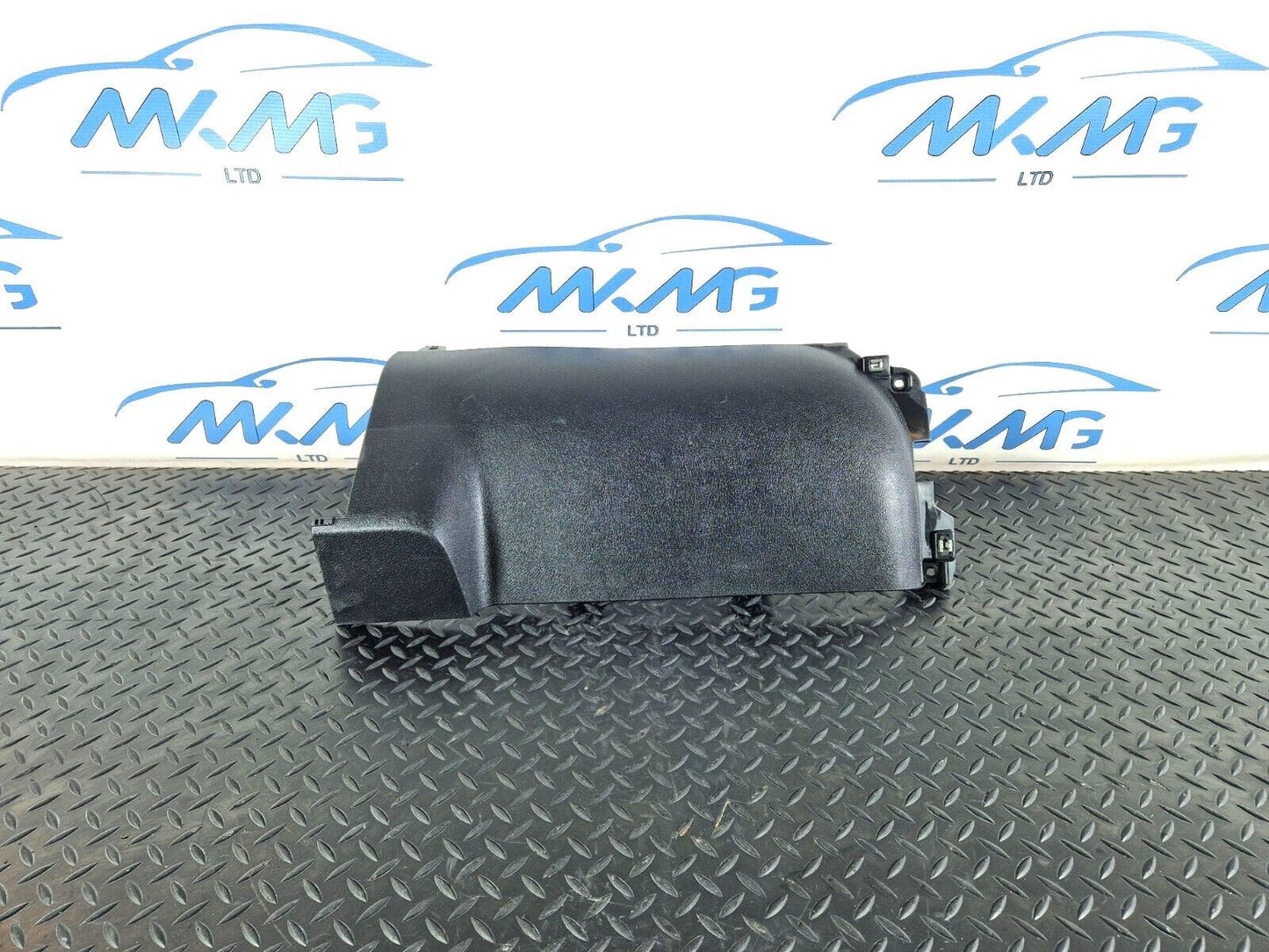 18-ON MERCEDES BENZ SPRINTER W907 DASHBOARD COVER INSTRUMENT PANEL A9106802600