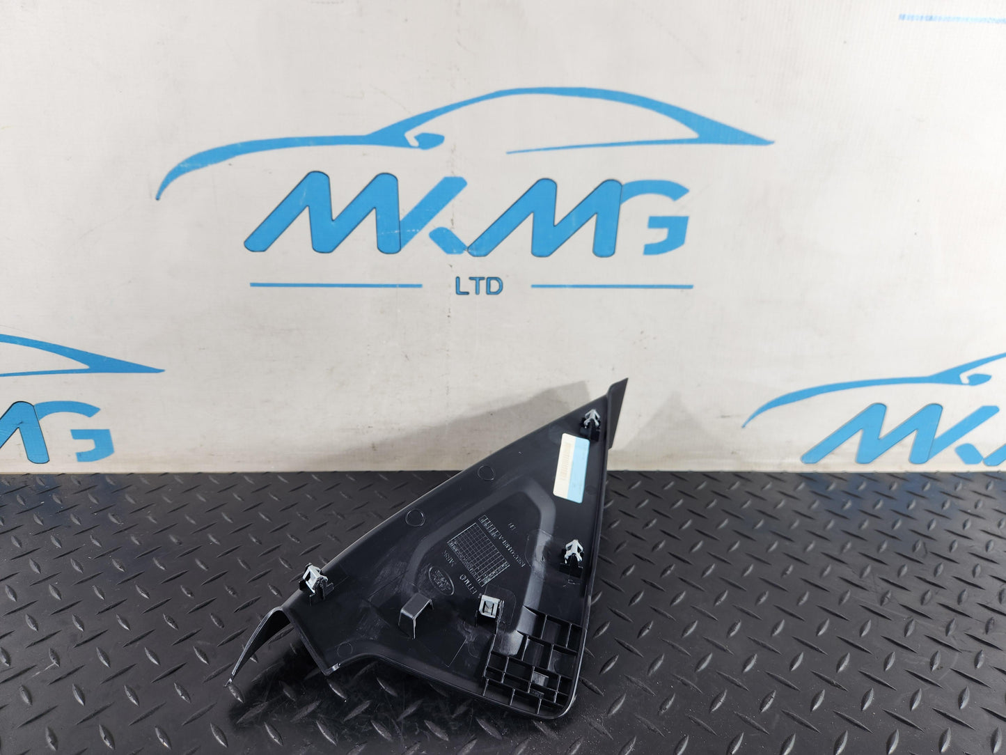 Land Rover Range Rover Evoque Left N/S Passenger Dashboard Trim K8D2-04481-A