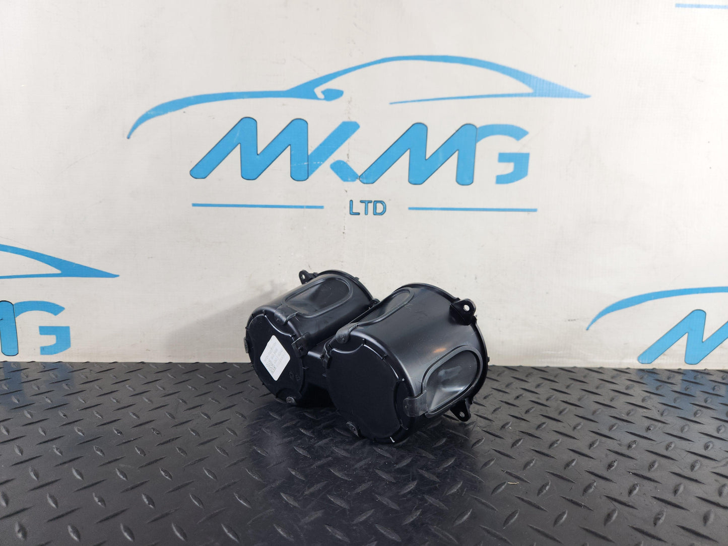 Land Rover Range Rover Evoque L551 SUV Genuine Cup Holder M8D2-045H62-A
