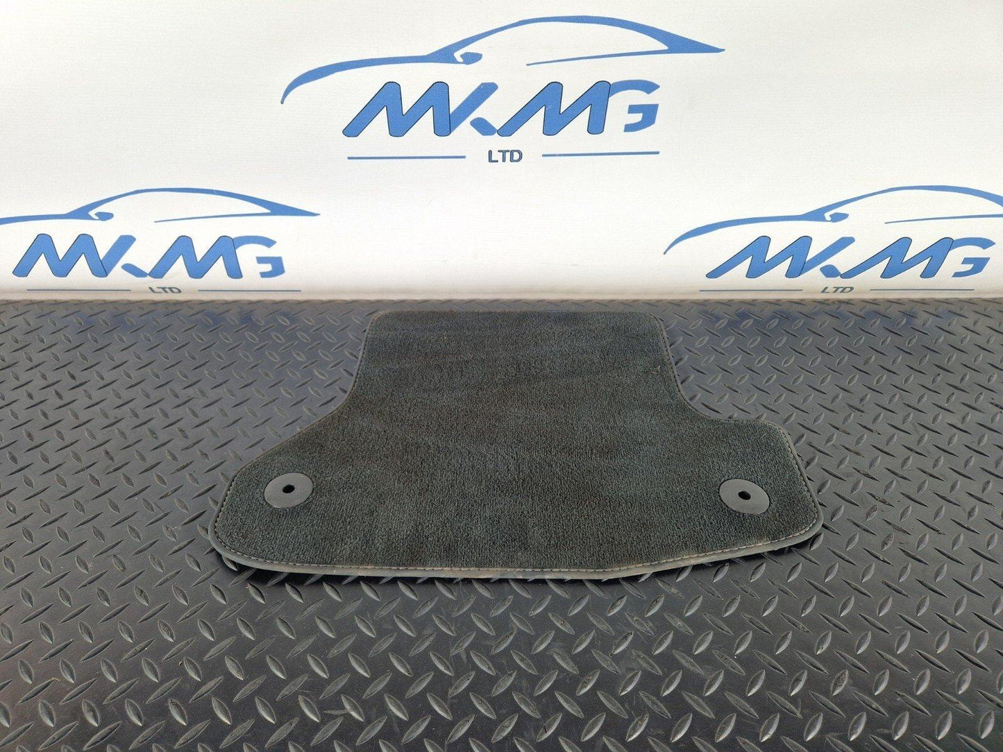 17-20 AUDI A5  REAR FLOOR MAT SET (2x) 8W6864450