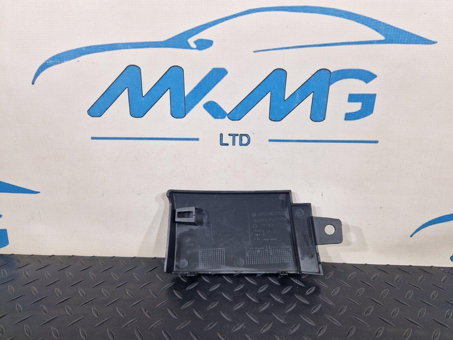 2018-ON MERCEDES BENZ SPRINTER W907 LEFT REAR BUMPER CORNER PART A9108803700