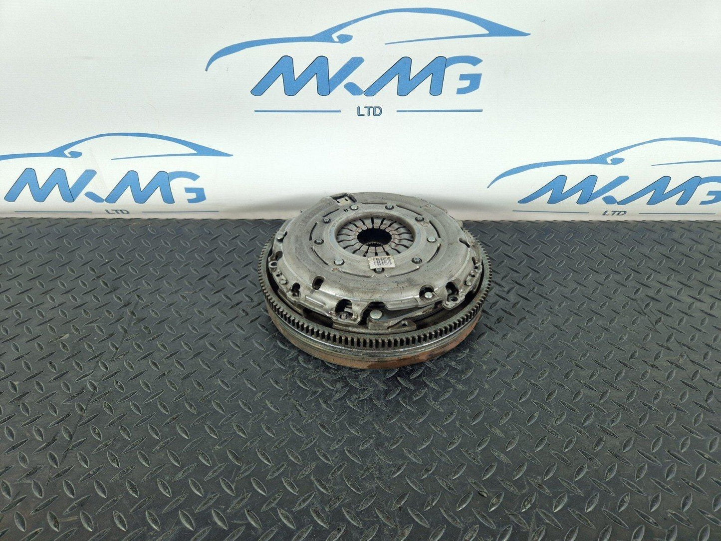 14-20 MERCEDES BENZ GLA X156 OM270 1.6 PETROL MANUAL OEM CLUTCH KIT & FLYWHEEL