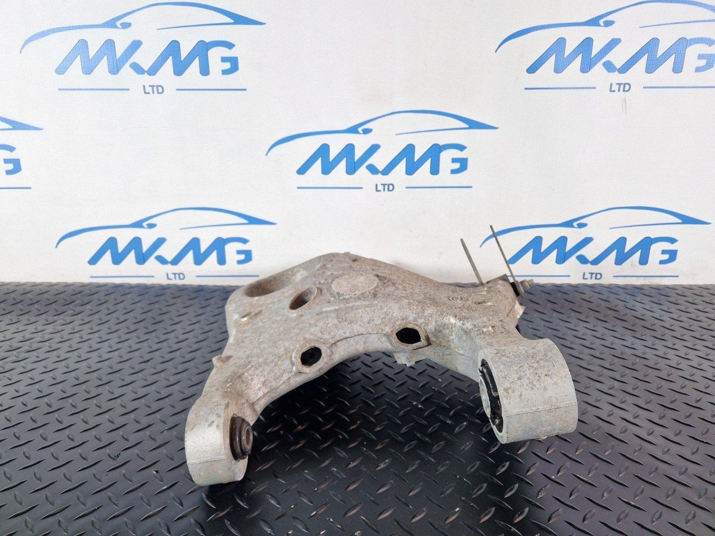 19-ON RANGE ROVER EVOQUE L551 REAR RIGHT SUSPENSION LOWER ARM FK725B530AG