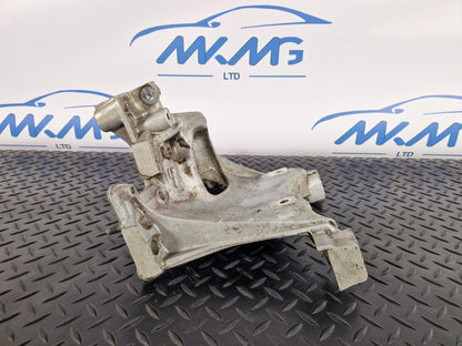 16-19 AUDI A4 B9 FRONT LEFT N/S LEFT SIDE ENGINE MOUNT BRACKET 8W0399295E