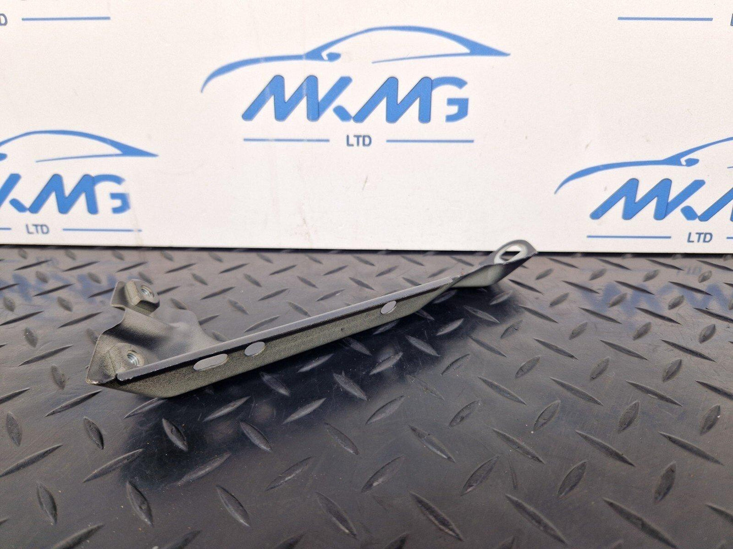 14-21 BMW 2 SERIES ACTIVE TOURER F45 FRONT RIGHT FENDER SUPPORT BRACKET 7297202