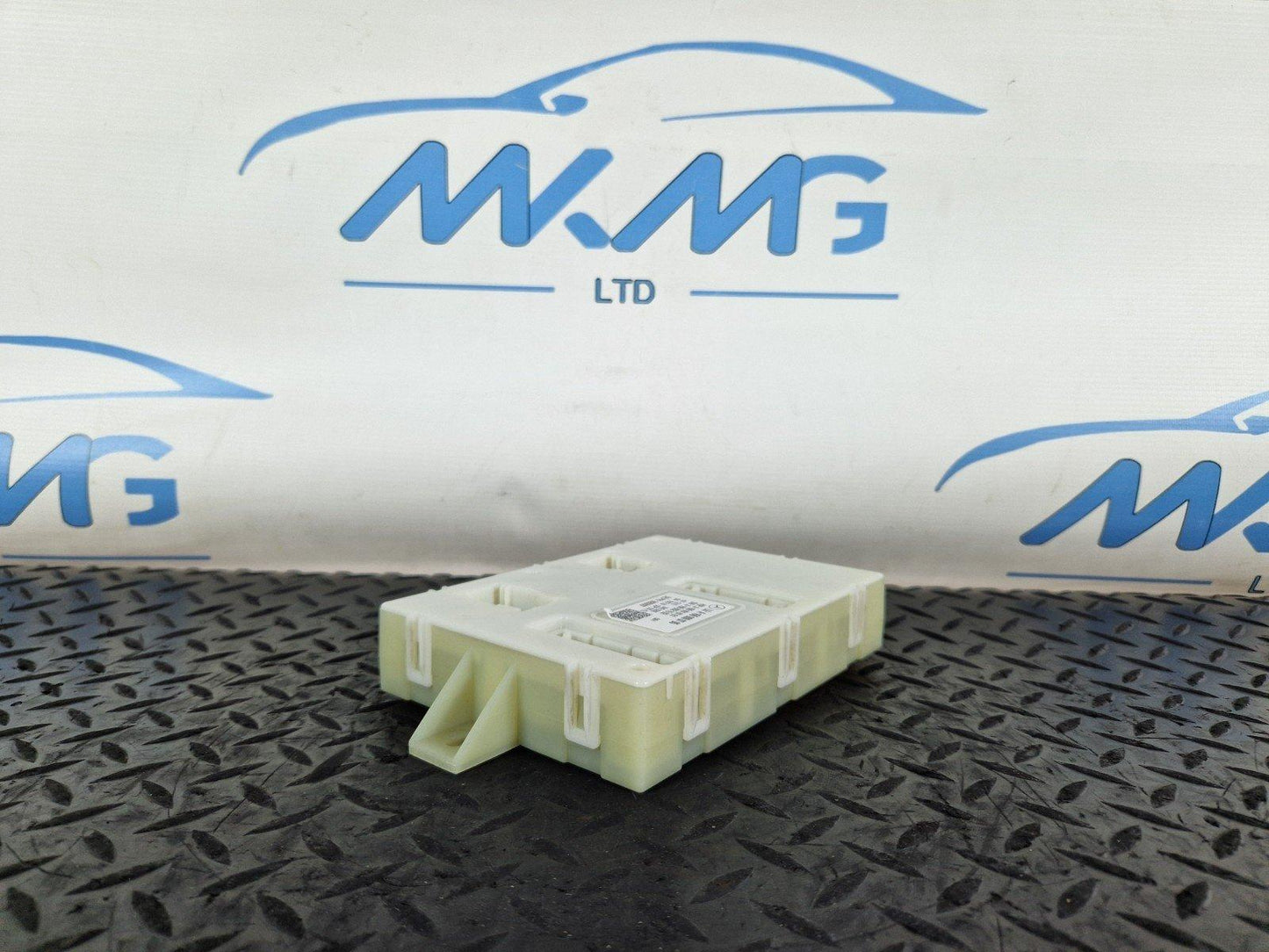 11-19 MERCEDES BENZ ML W166 GENUINE SAM CONTROL MODULE ECU A1669000705