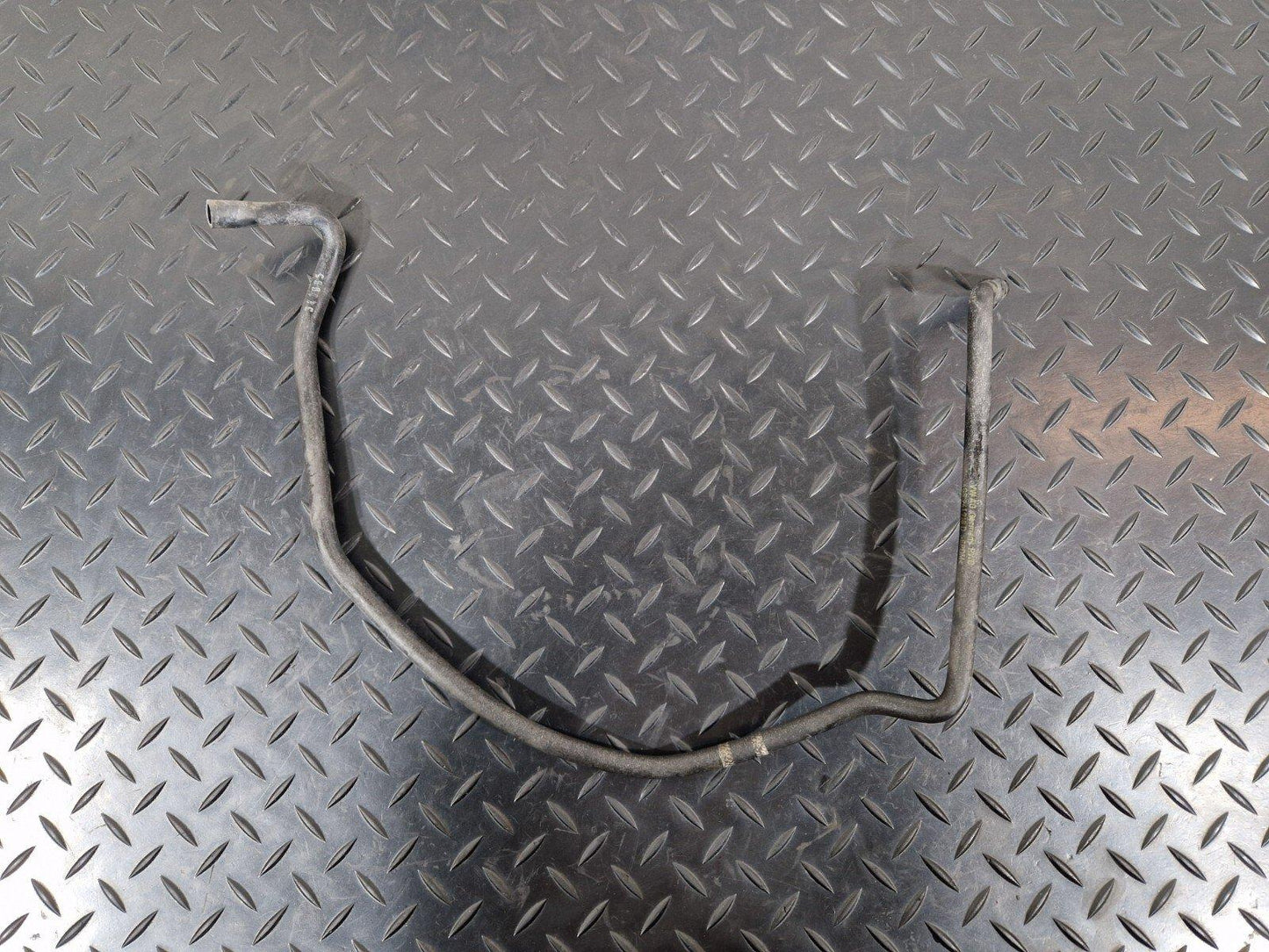 15-18 AUDI A7 4 GENUINE OEM RIGHT SIDE O/S HEADLIGHT VENT HOSE  4G8941718D
