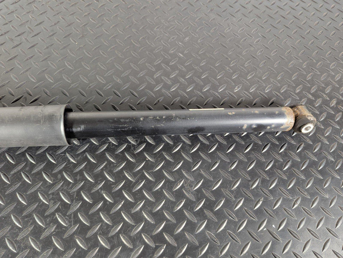 18-ON MERCEDES A CLASS W177 REAR SHOCK ABSORBER FITS LEFT & RIGHT A1773206903