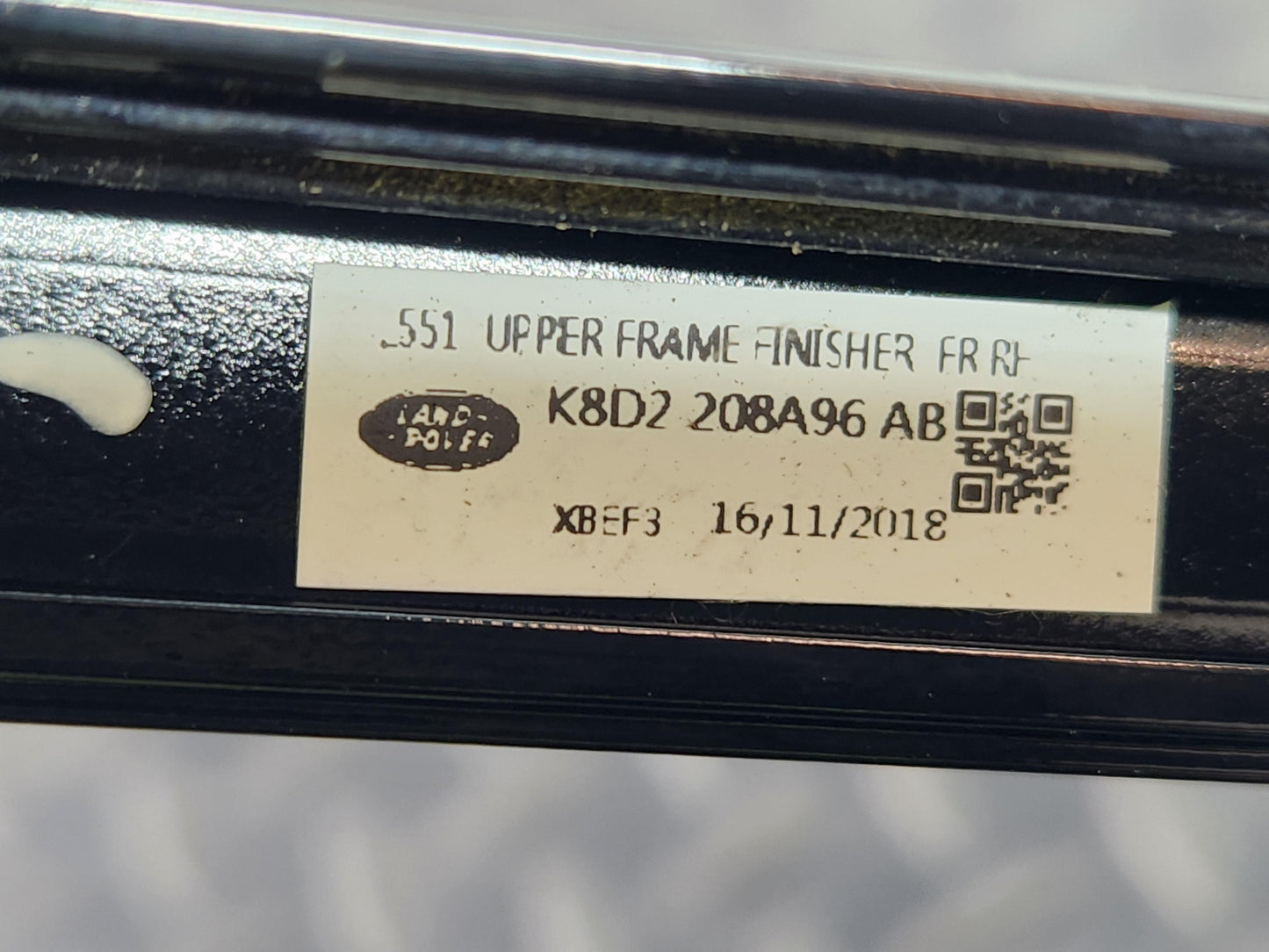 Range Rover Evoque SUV Right Upper Door Moulding Trim Damaged K8D2208A96AB