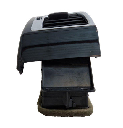 17ON LAND ROVER L462 DASHBOARD AIR VENT GRILL RIGHT SIDE DK62-046B30-A DAMAGED