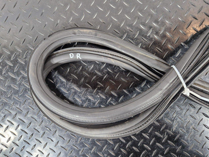 16-19 AUDI A4 B9 AVANT GENUINE LEFT SIDE REAR DOOR RUBBER SEAL 8W9833721