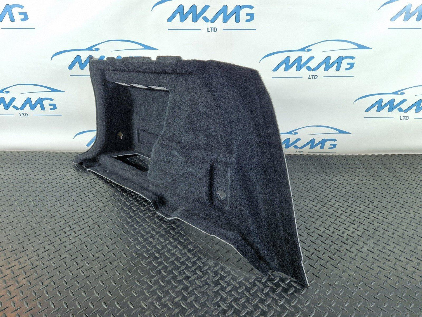 16-22 BMW X1 F48 OEM LEFT PASSENGER SIDE BOOT SIDE COVER LINER 7425643