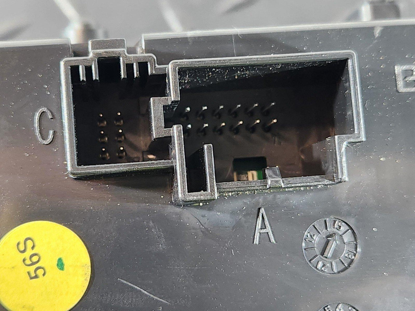 16-20 AUDI Q7 4M GENUINE A/C CLIMATE CONTROL SWITCH PANEL 4M0820043K