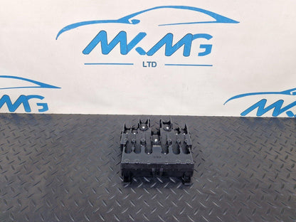 18-ON MERCEDES BENZ SPRINTER  W907 BATTERY TERMINAL FUSE BOX A9075401805