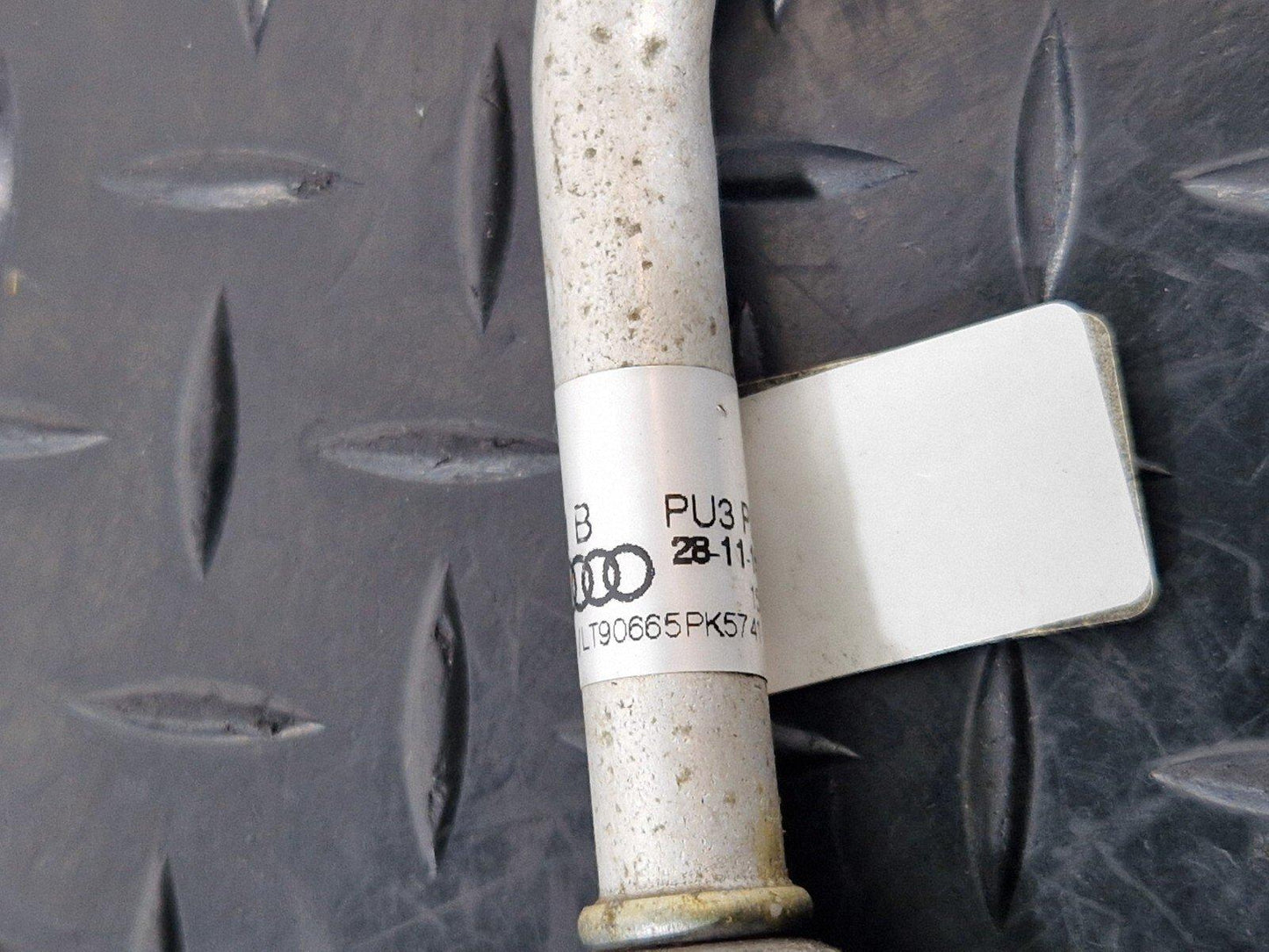 16-19 AUDI A4 B9 GENUINE AIR CONDITIONING AC PIPE HOSE 8W0816721B