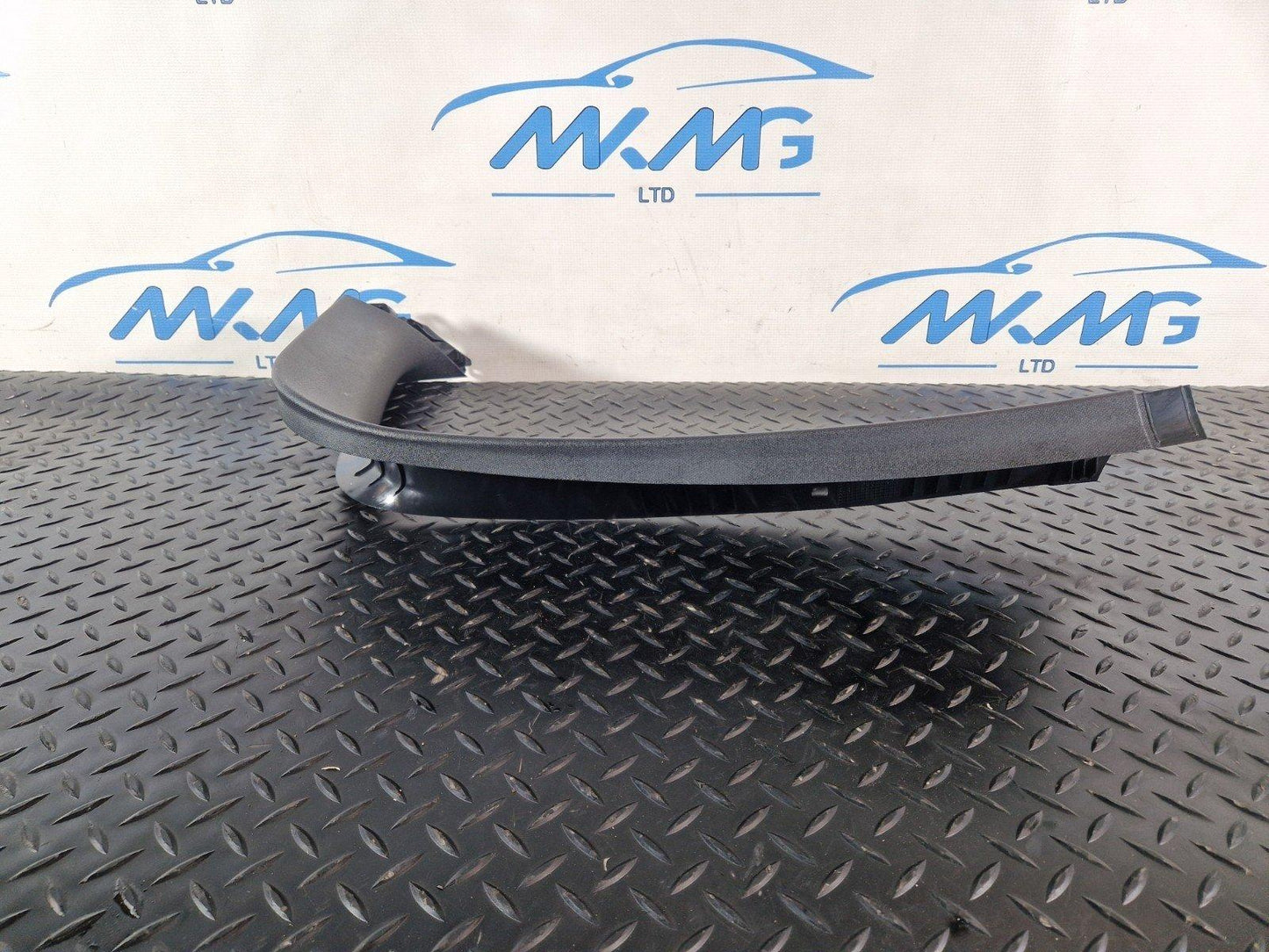 16-22 MERCEDES BENZ GLC X253 REAR LEFT N/S SIDE TAILGATE TRIM COVER A2537400171